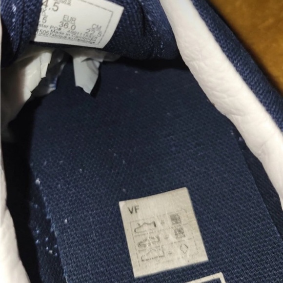 Vans 4.5 kids/mens 6 womens navy blue shoes - Picture 7 of 7